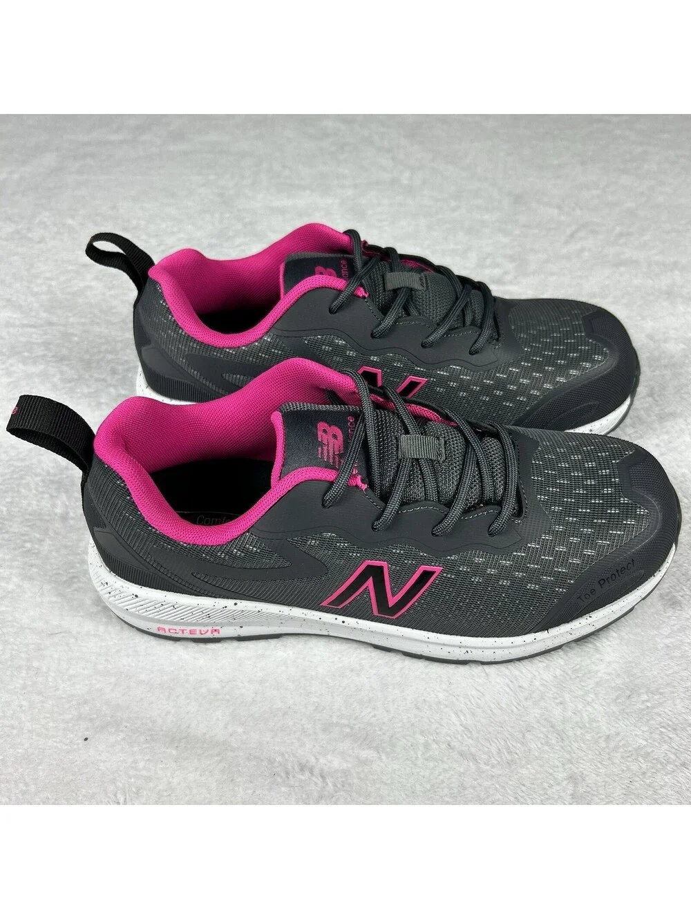 New Balance Women's Composite Toe Logic Industrial Shoes Size 7.5 Wide EH/PR New
